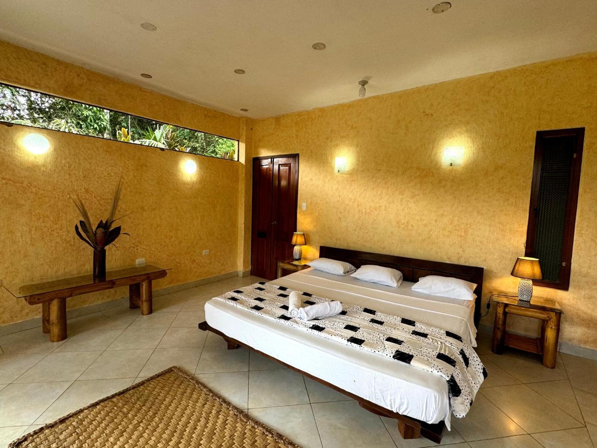 Wisdom Forest Lodge Tena Esterno foto
