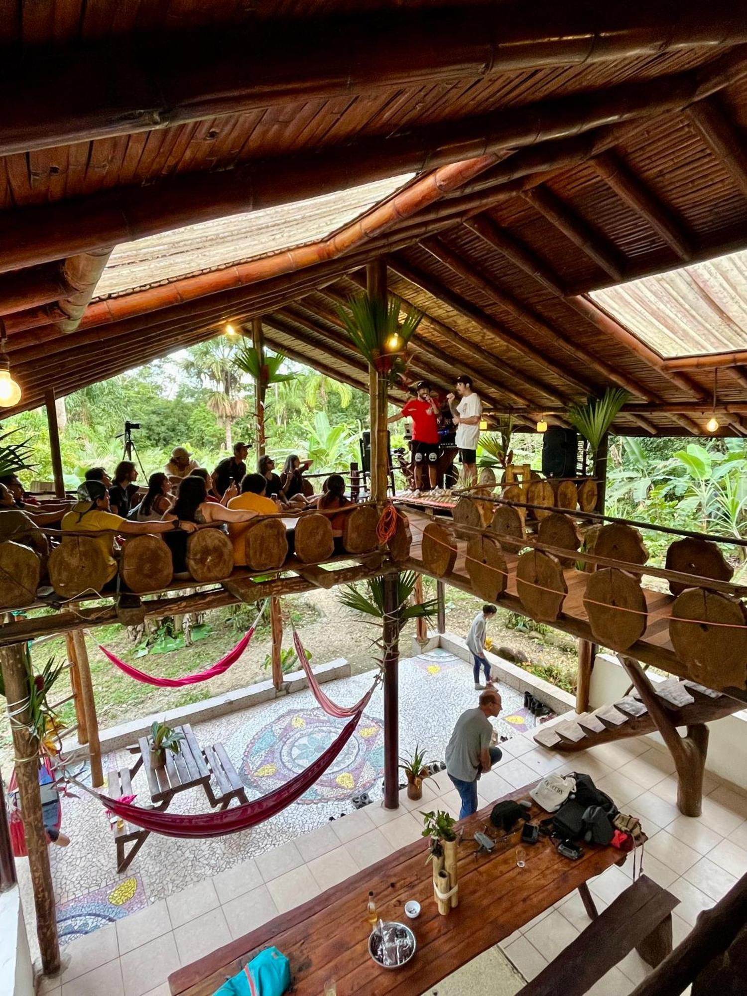 Wisdom Forest Lodge Tena Esterno foto